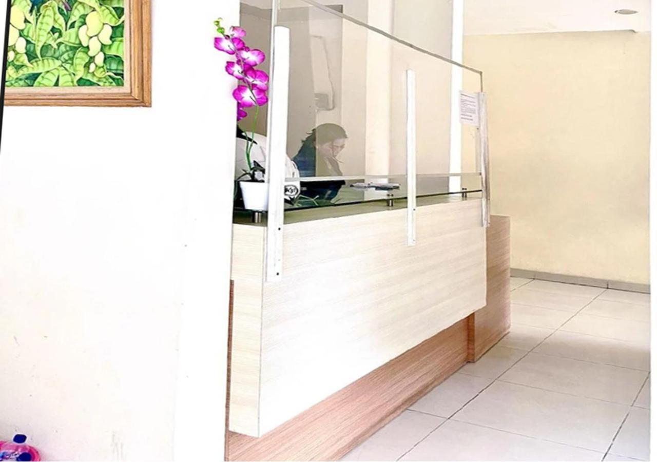 Guest House Permata Tawakal Jakarta Ngoại thất bức ảnh